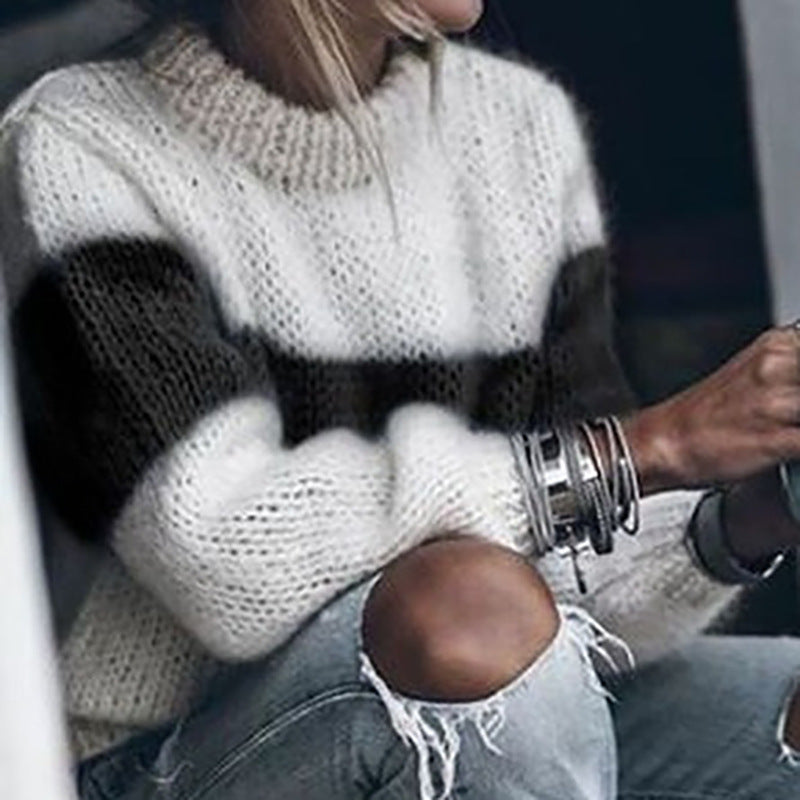 Riva Lefevre | Two-Color Loose-Knit Sweater