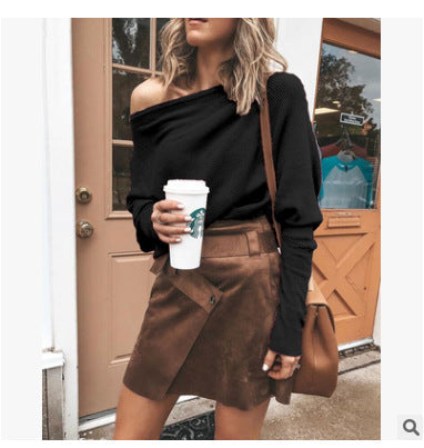 Léa Blanchet | Sexy Off-shoulder Jumper