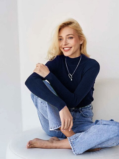 Rosie | Turtleneck Comfortable & Stylish