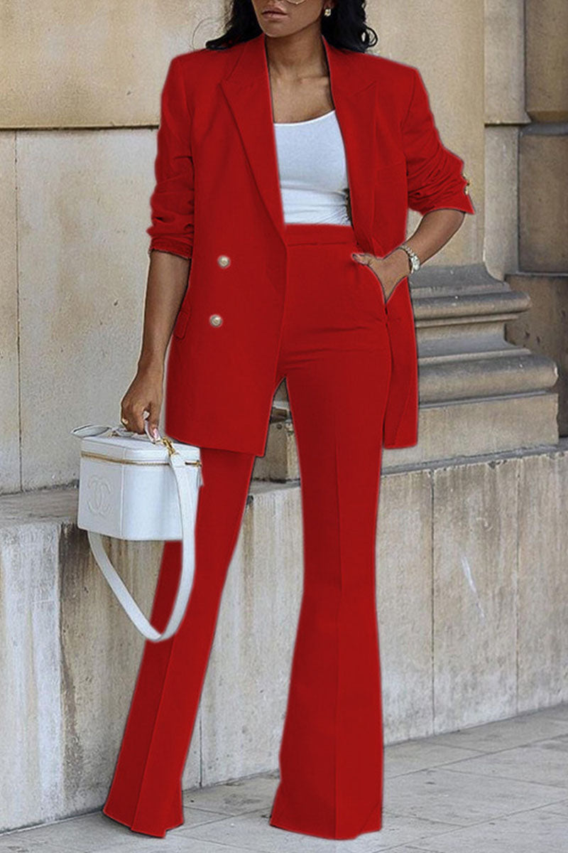 Tasha - casual two-piece with buttons and turn-back collar