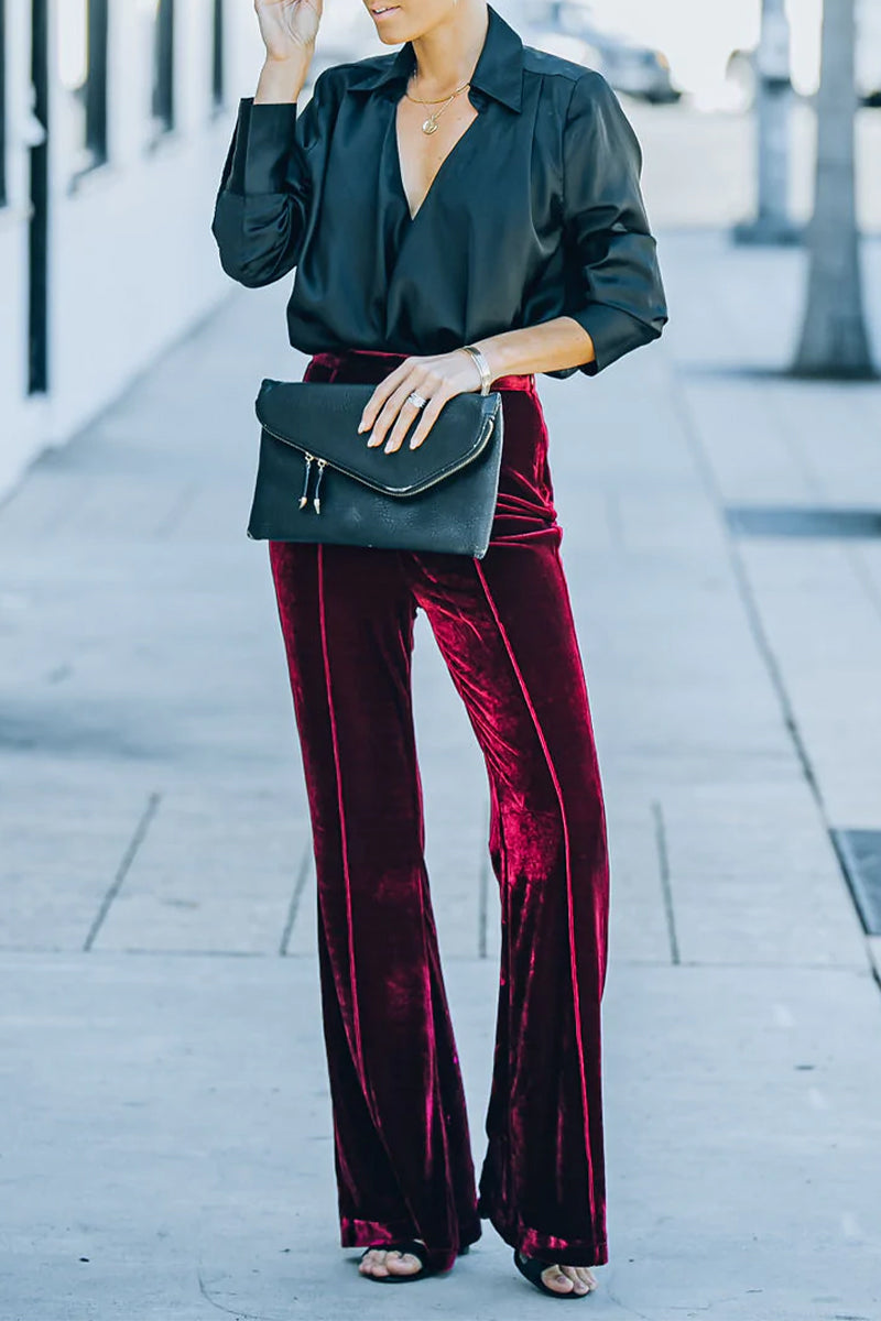Regina - velvet bootcut trousers with high waist
