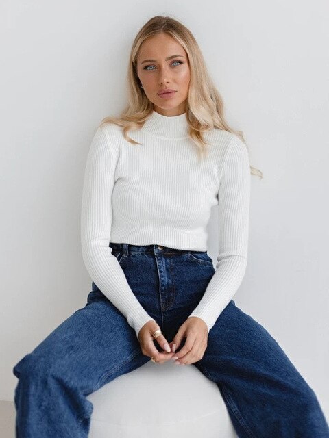 Rosie | Turtleneck Comfortable & Stylish