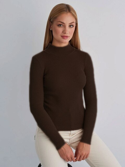Rosie | Turtleneck Comfortable & Stylish