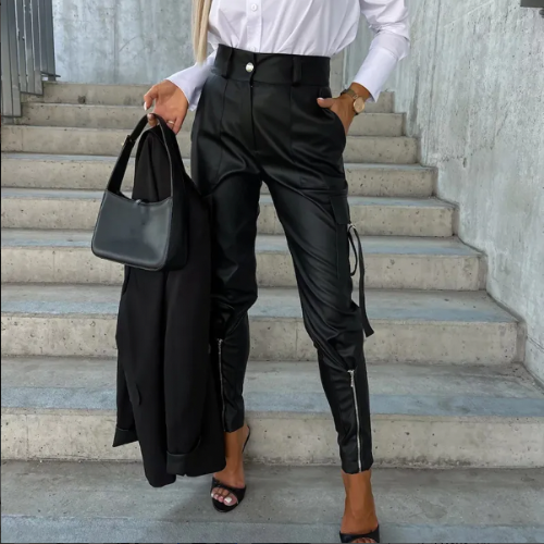 Lina - Stylish Cargo Pants