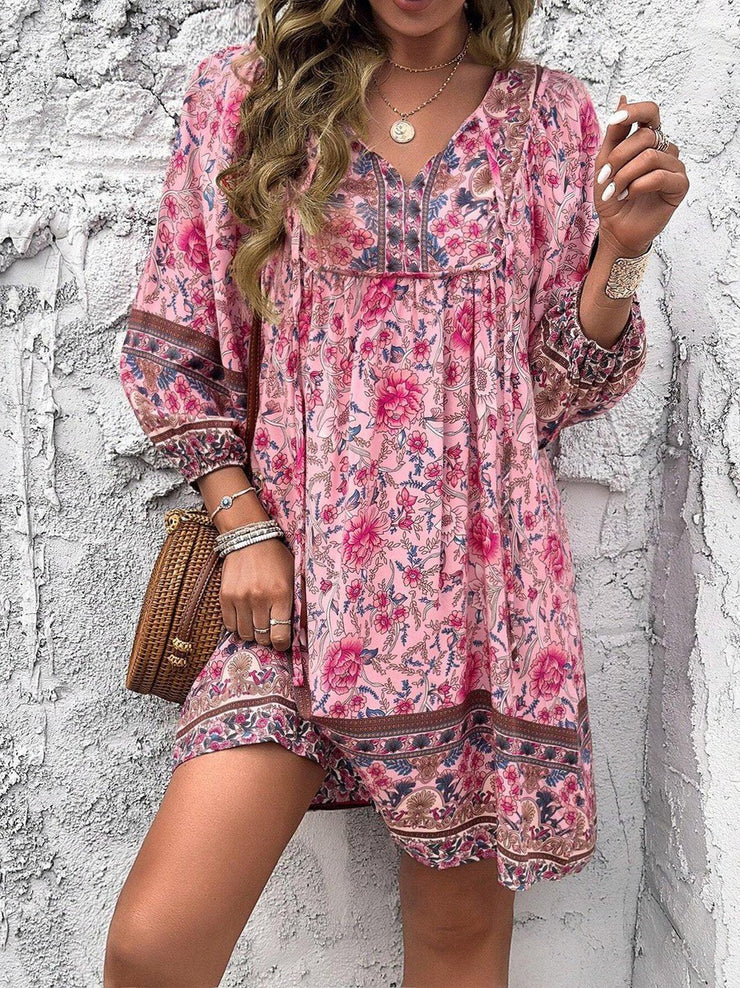 Maya – Dress with Beautiful Floral Print and V-Neckline