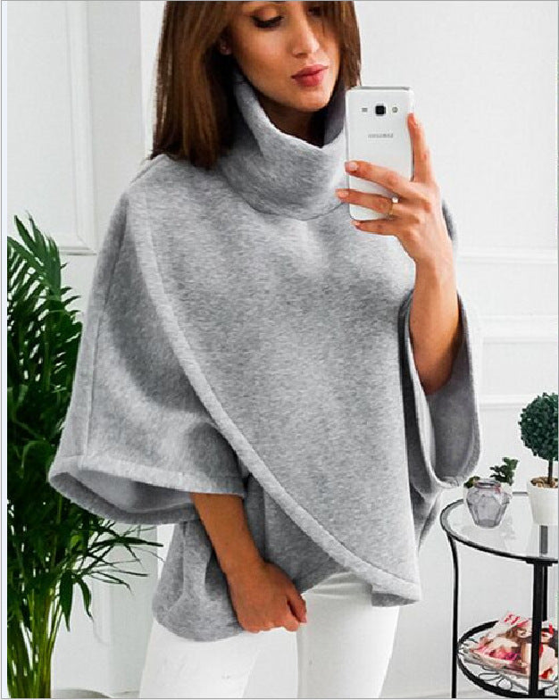 Océane Dubois | Stylish Cape Sweater
