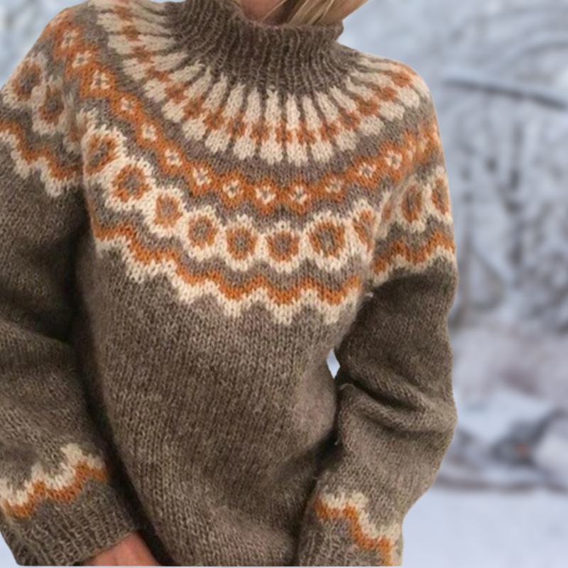 Léa Blanchet | Soft Knit Turtle Neck Sweater