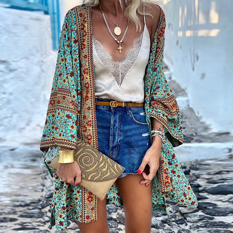 Pauline Laurent | Elegant Boho Cardigan