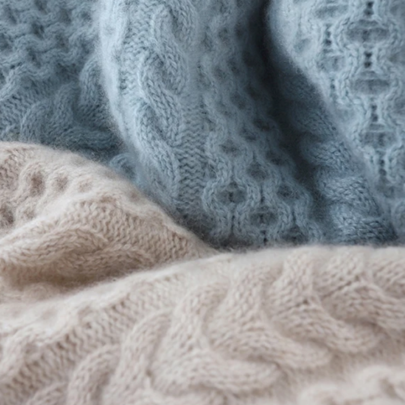 Angelwarm - Cashmere Couture Turtleneck Sweater