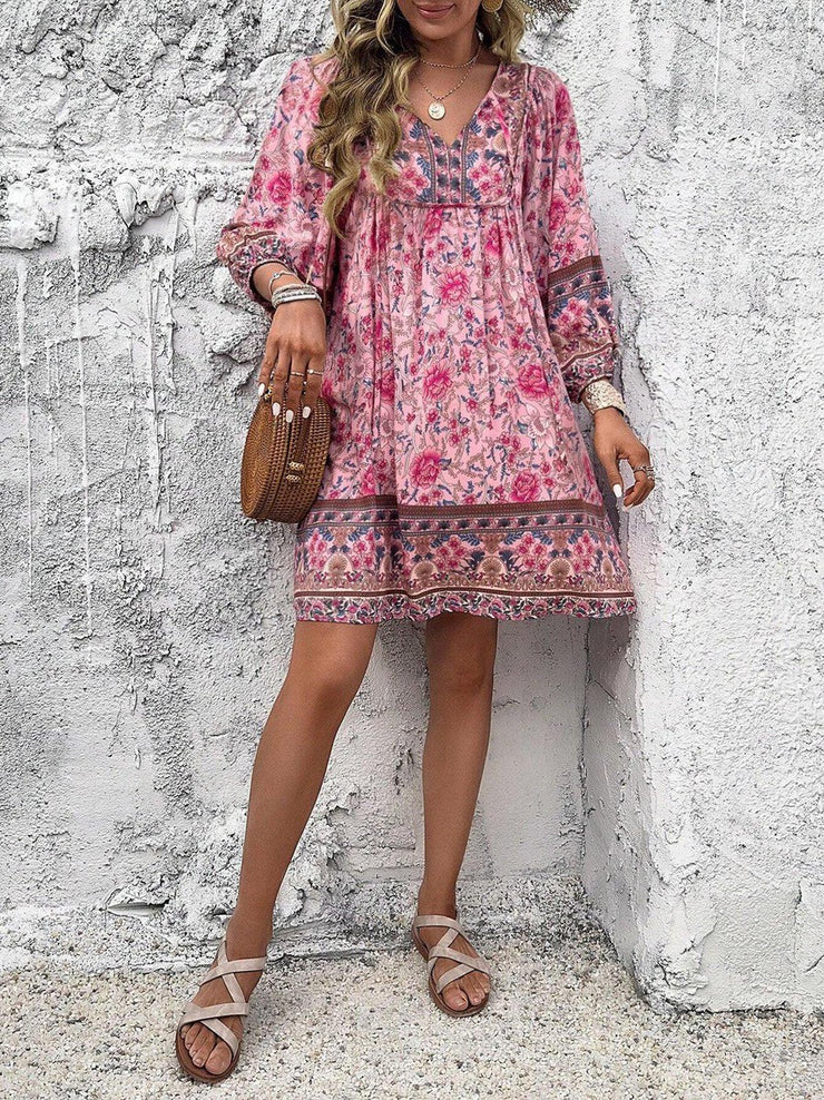 Maya – Dress with Beautiful Floral Print and V-Neckline