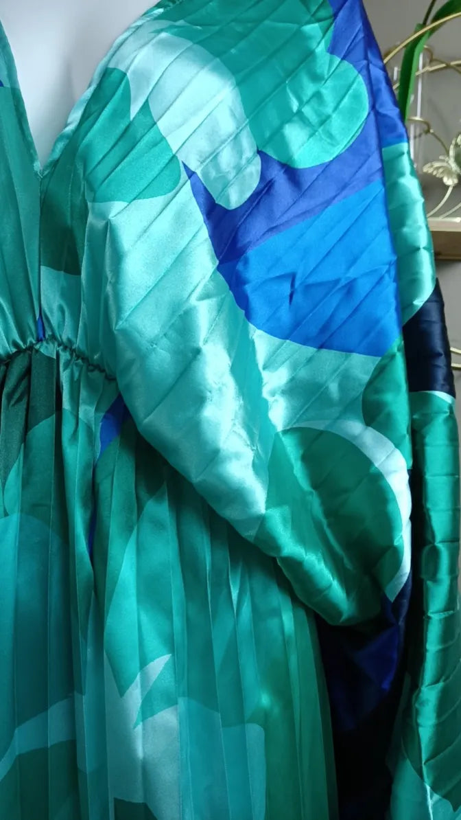 Eva Pleated and Elegant Dress
