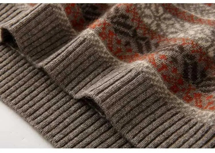 Riva Lefèvre | Elegant Sweater with Vintage Pattern