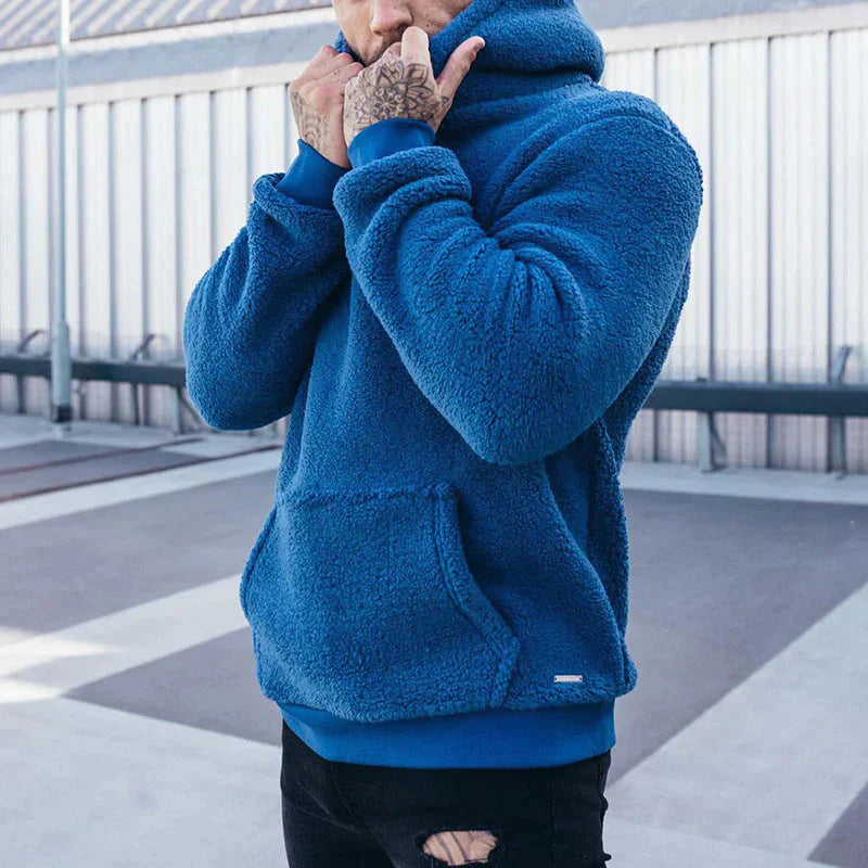 Long-sleeved hooded sweatshirt