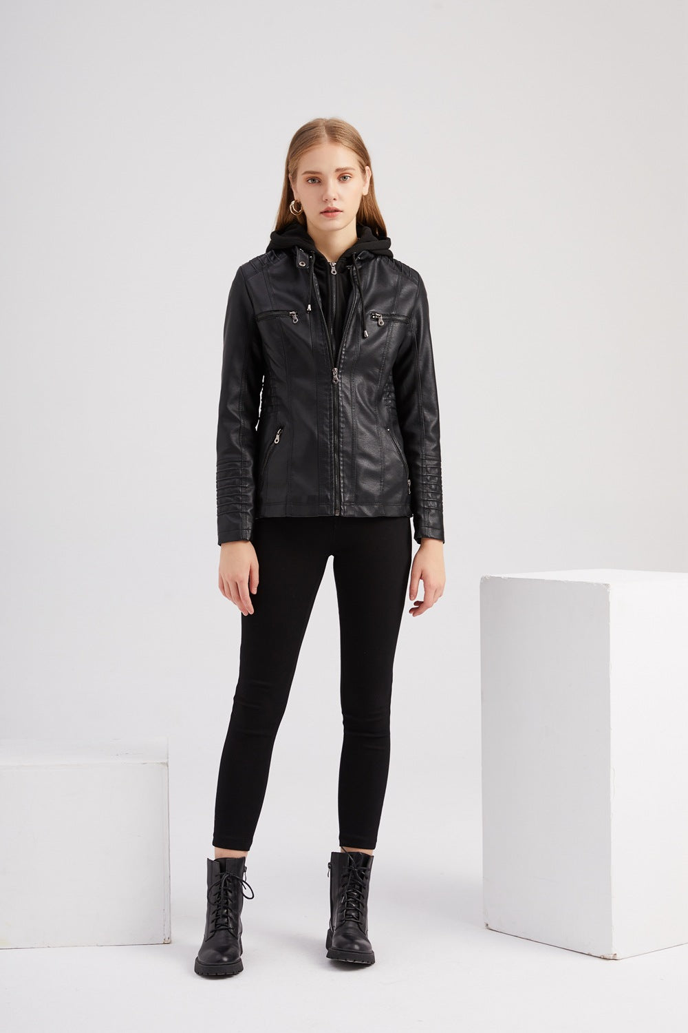 Noelia | Stylish and Warm Jacket