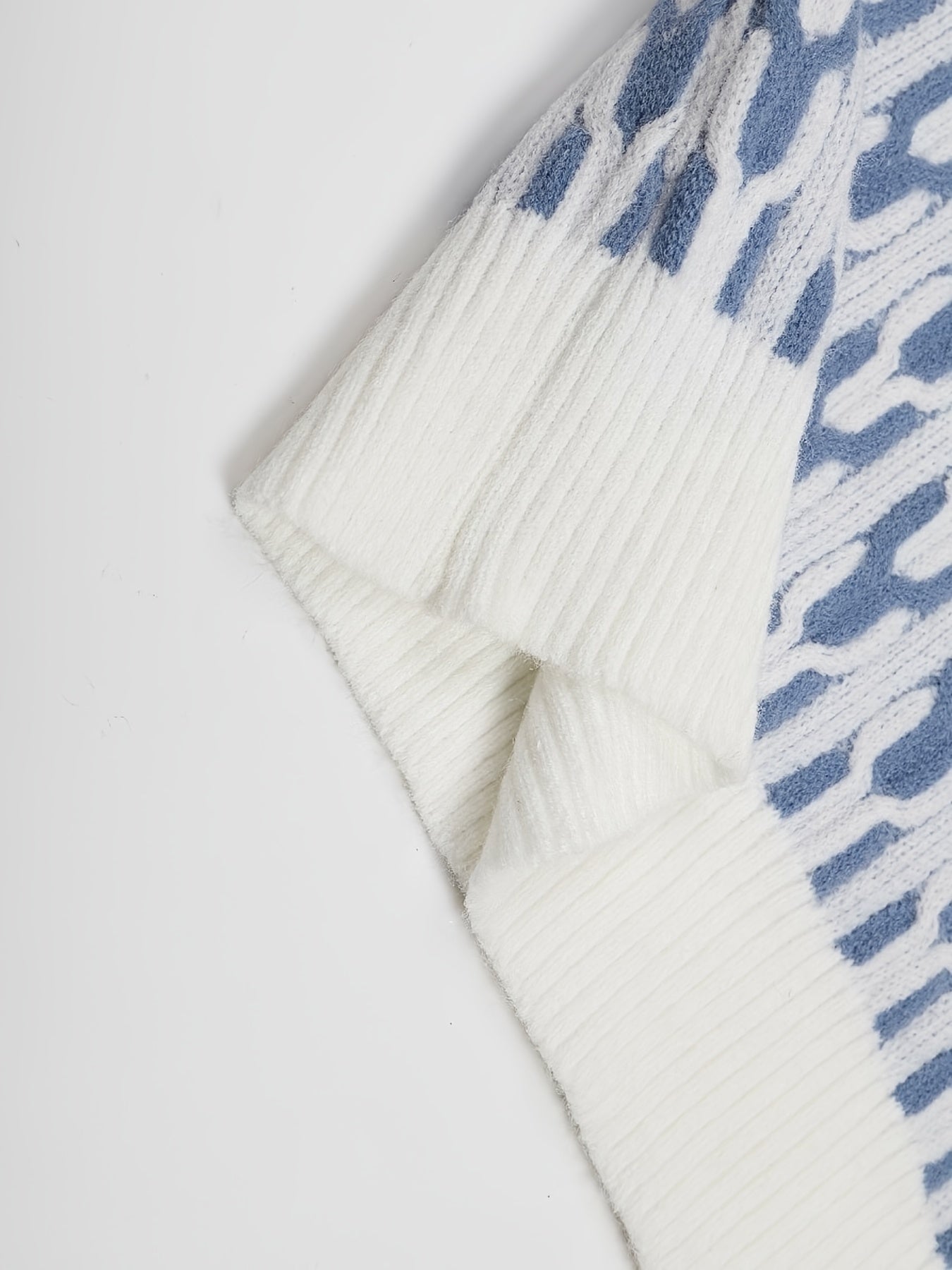 Vintage Vibe – Knit Sweater