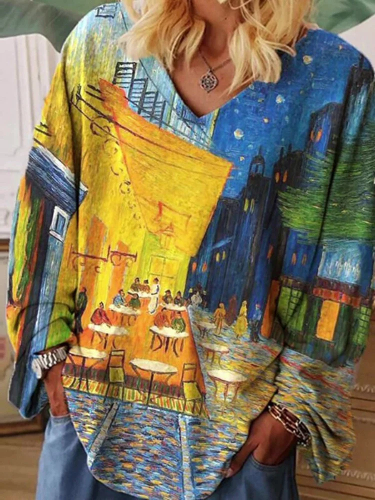Océane Dubois | Van Gogh Art T-shirt with V-neck