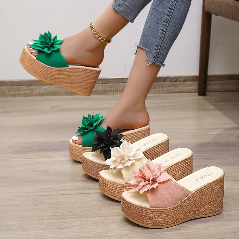 Elegant Platform Sandals with Flower Design