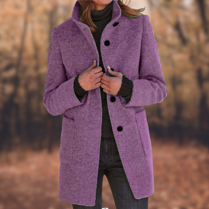 Léa Blanchet | Ladies coat with buttons