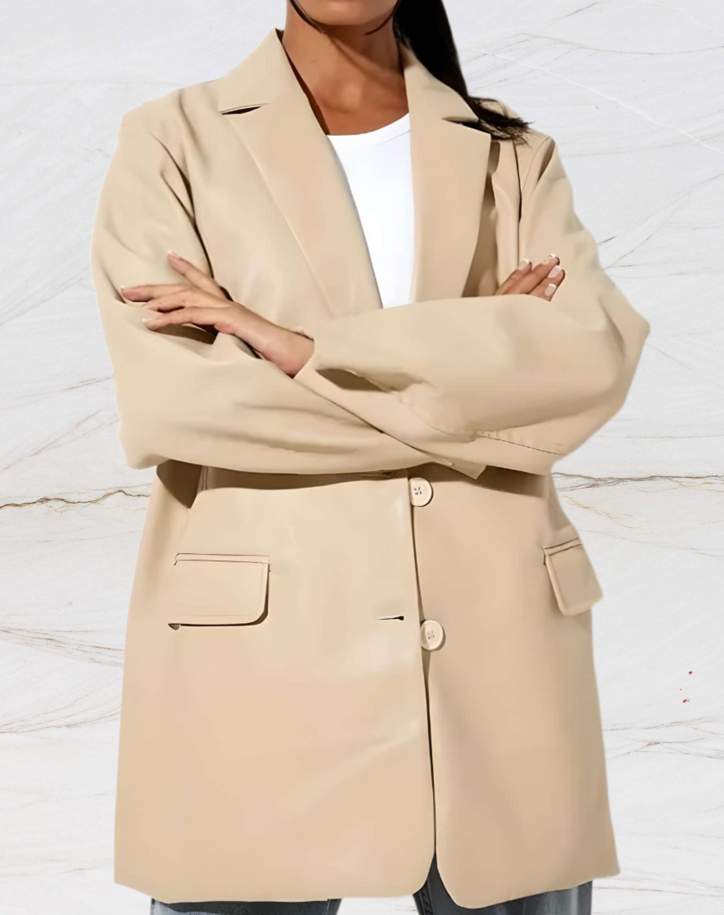 Women's leather jacket with notched collar
