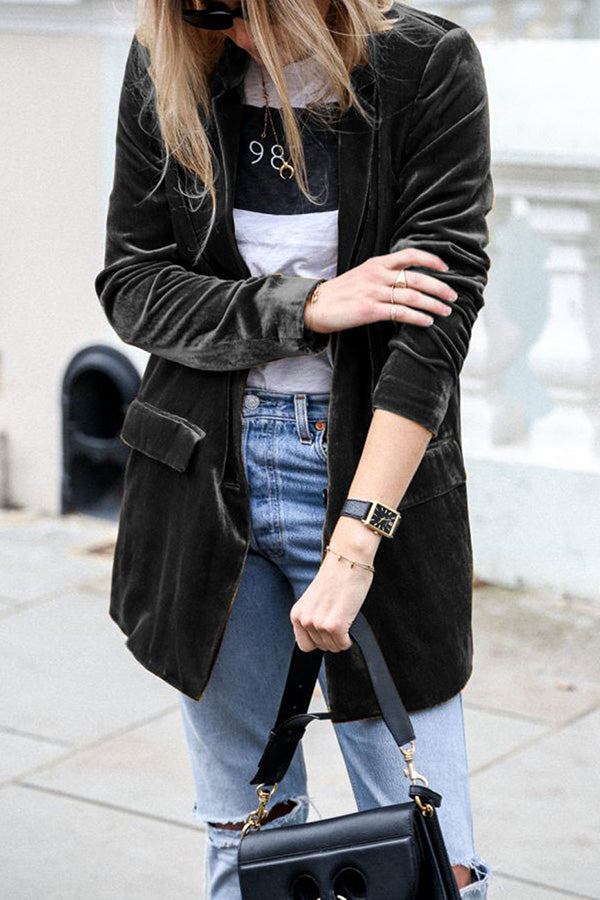 Eye-catching velvet blazer in street style