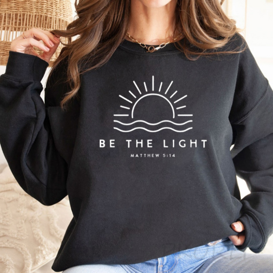 Léa Blanchet | "BE THE LIGHT" STYLISH SWEATER