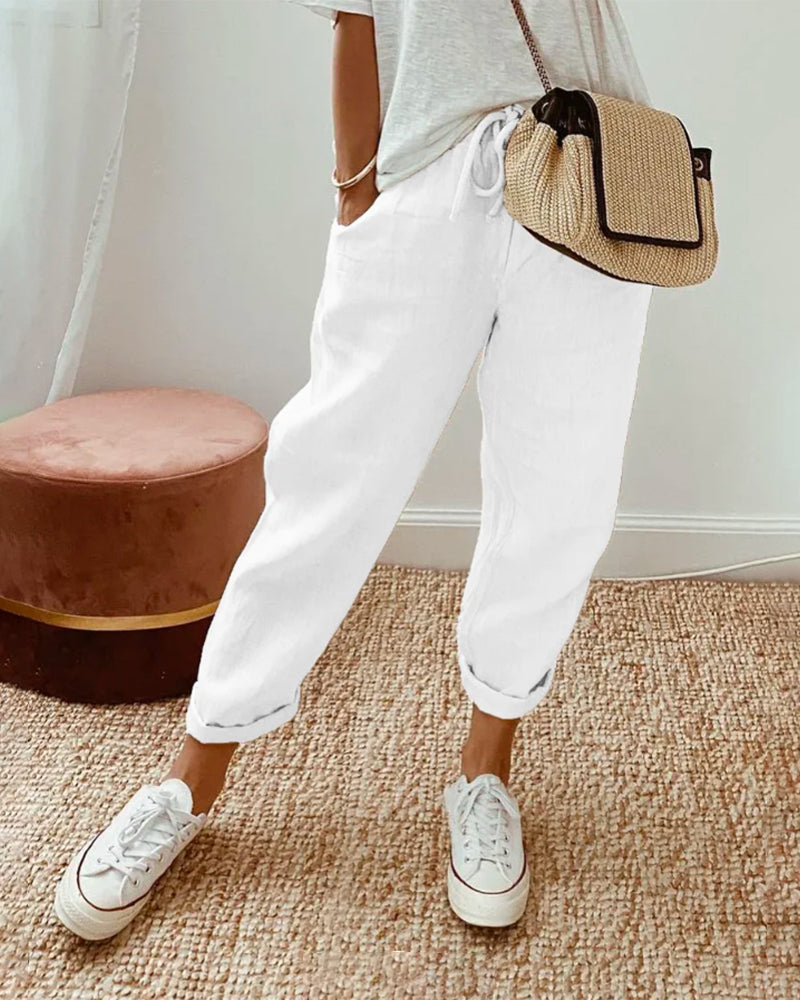 Pauline Laurent | Stylish Loose Trousers