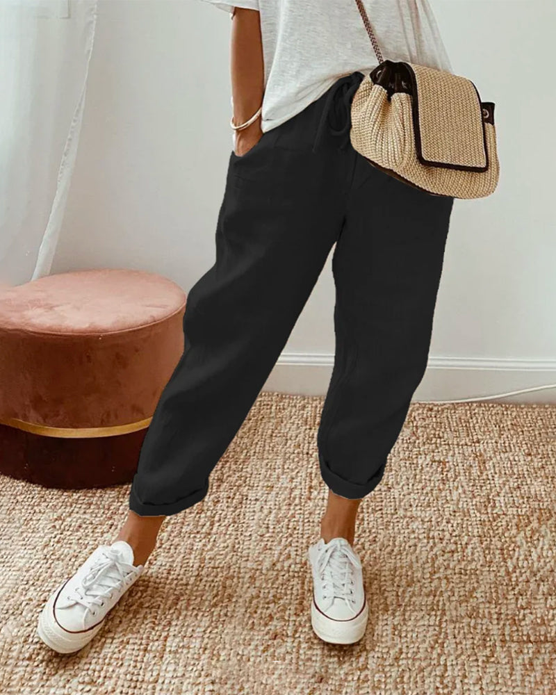 Pauline Laurent | Stylish Loose Trousers