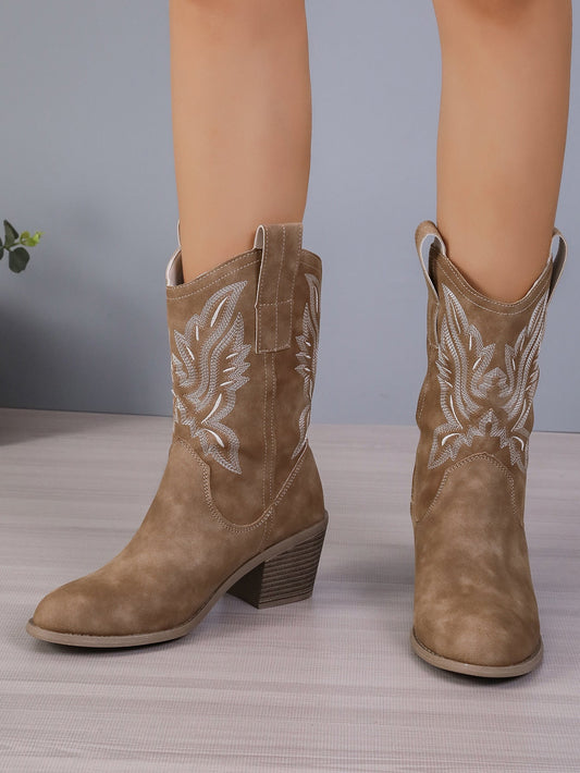 Stylish Pointed Toe Western Cowgirl Boots