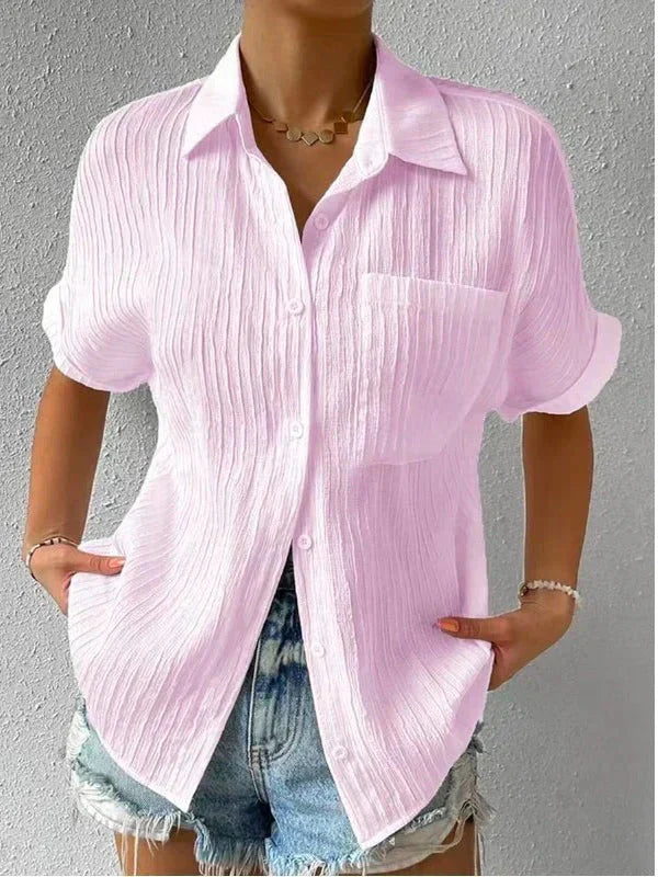 Loose-fitting, casual blouse with a button-down shirt collar