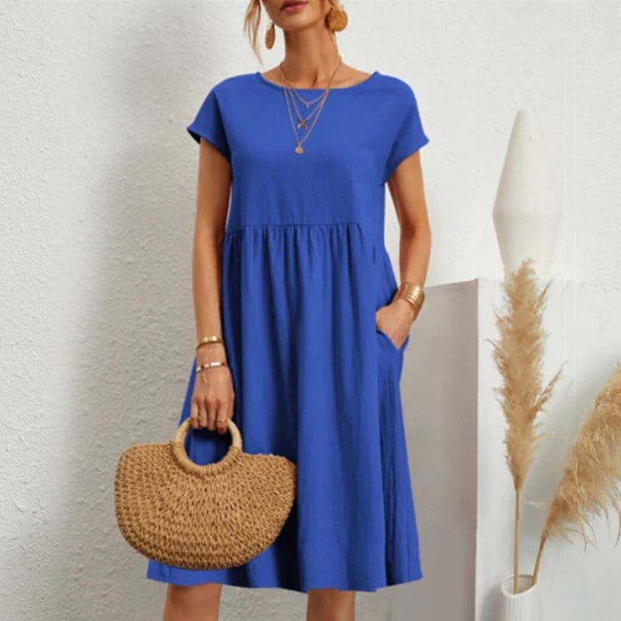 Hannah – cotton dress for women with a round neckline