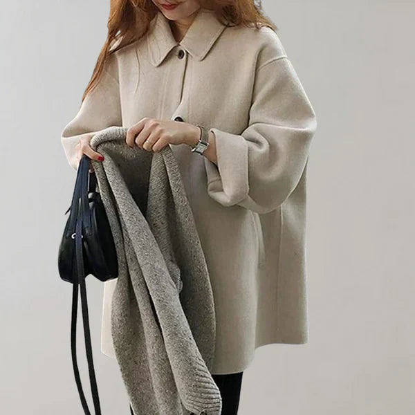 Elegant coat for women