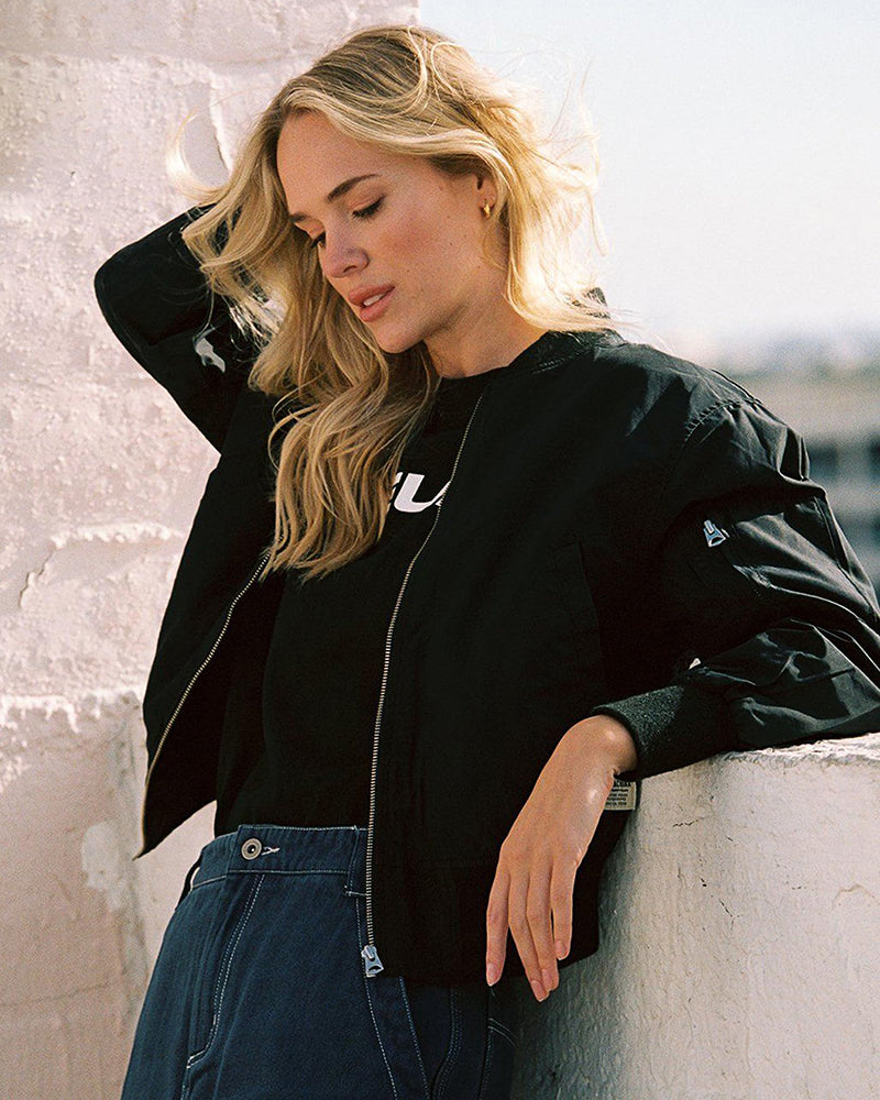 Stylish streetwear bomber jacket - meredith