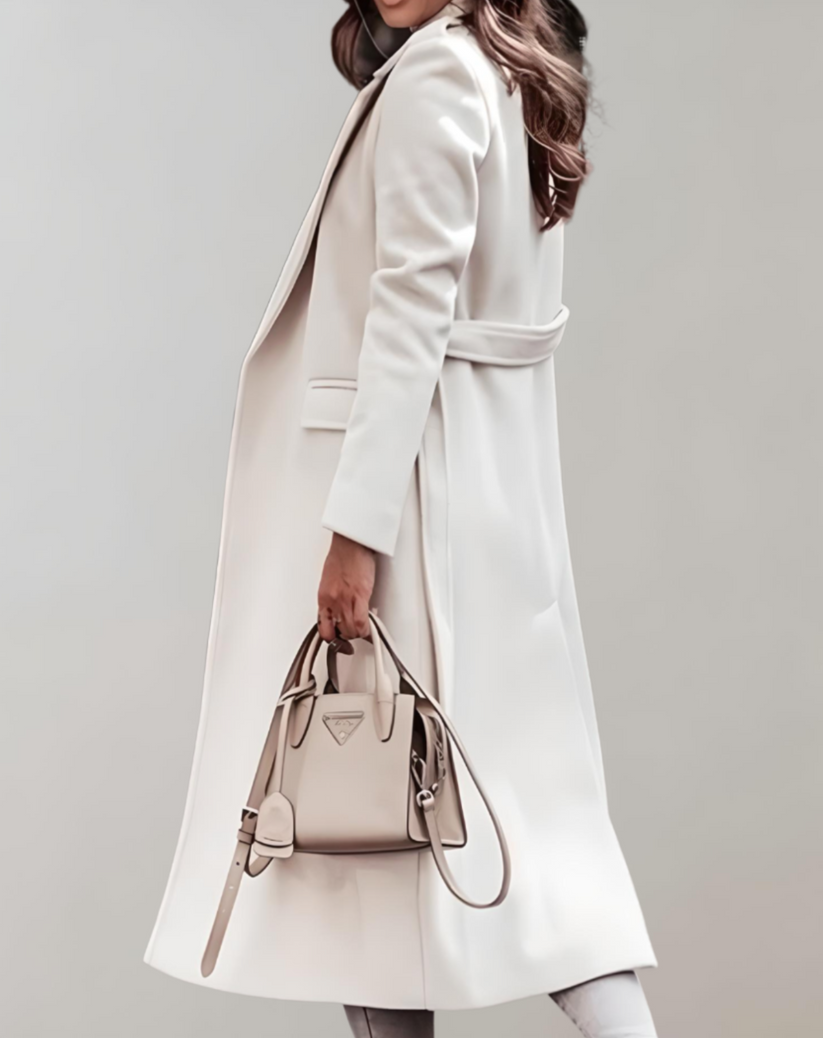 Venita | long coat with side pockets and zipper closure