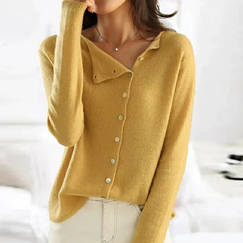 Brenda | Stylish Sweater with Trendy Button Closure