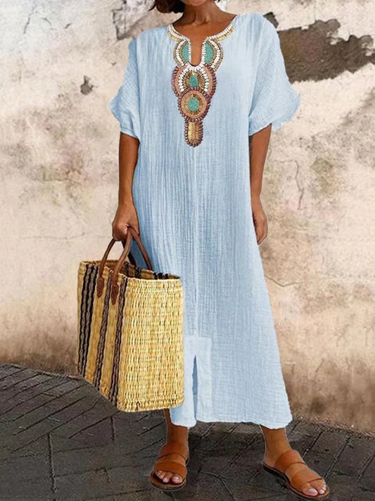 Airy kaftan dress with ethnic accents