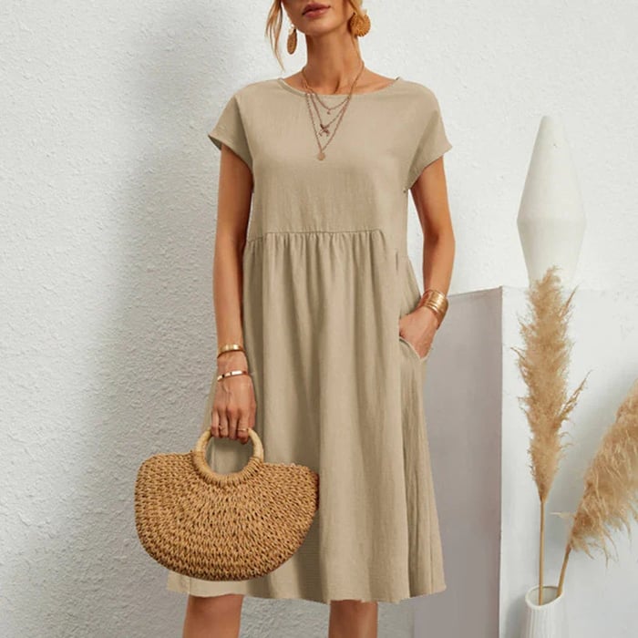 Hannah – cotton dress for women with a round neckline